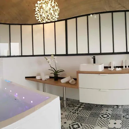 Liebeshotel Lloyd Wright *