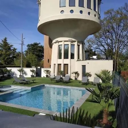 Liebeshotel Lloyd Wright *