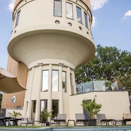 Lloyd Wright * Trévoux